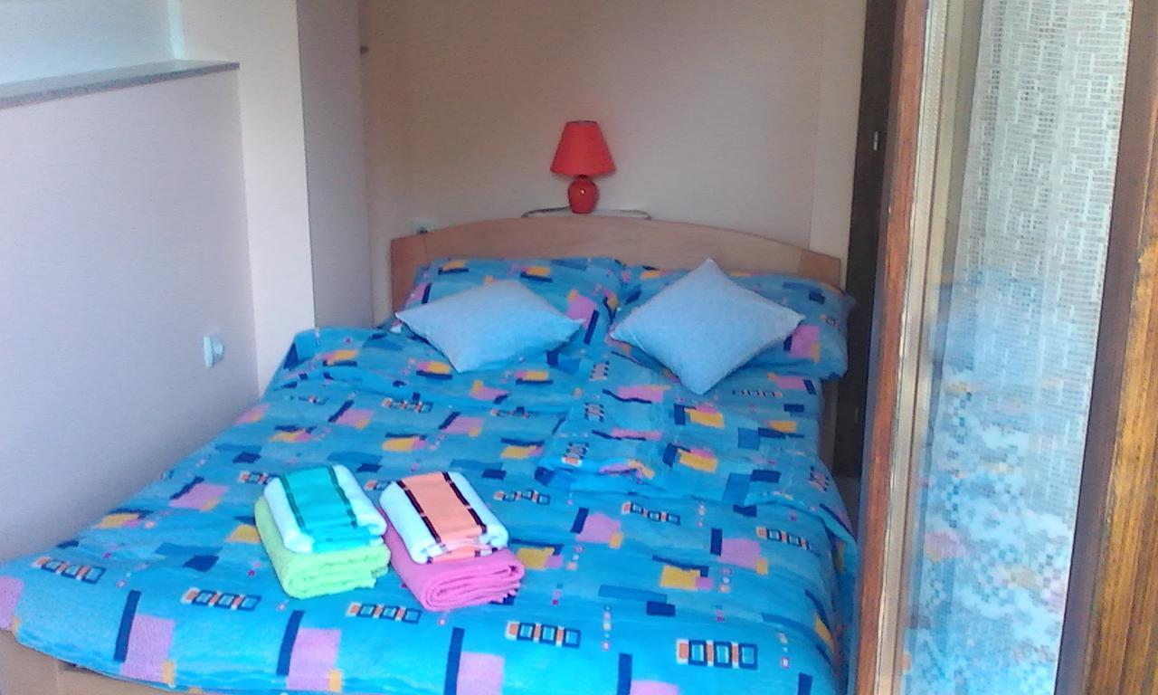 Skriveni Raj Apartment Vrdnik Luaran gambar
